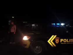Anggota Polsek Sukasari Laksanakan Patroli KRYD Blue Light / Malam hari di Wilayah Kecamatan Sukasari Kabupaten Sumedang