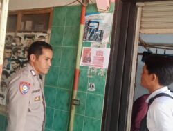 Polsek Sukasari Polres Sumedang Mensosialisasikan LAYANAN KEPOLISIAN 110 BEBAS PULSA