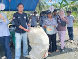 Pemkab Tanah Bumbu Gencarkan Edukasi Lingkungan lewat Program Tukar Sampah dengan Sembako