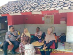 Aipda Agus Sukmana melaksanakan sambang/silatrahmi kamtibmas ke warga masyarakat