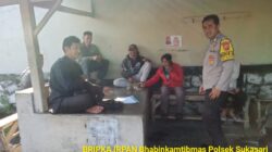 Bhabinkamtibmas Desa Sukarapih Melaksanakan Giat Sambang Dan Silaturahmi Kepada Warga masyarakat.