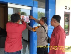 Bhabinkamtibmas Polsek Tanjungmedar Sosialisasikan Layanan Kepolisian 110 Bebas Pulsa kepada Warga