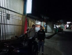 Anggota Polsek Sukasari Laksanakan Patroli KRYD Blue Light / Malam hari di Wilayah Kecamatan Sukasari Kabupaten Sumedang