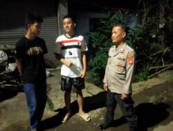 Anggota Polsek Sukasari Laksanakan Patroli KRYD Blue Light / Malam hari di Wilayah Kecamatan Sukasari Kabupaten Sumedang