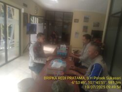 Kapolsek Sukasari Beserta Anggota Unit Samapta Memberikan Himbauan Kamtibmas Sebagai Langkah Preventif Demi Terciptanya Situasi yang Kondusif