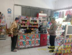 Aiptu Nana Sujana bersama Bripka Yuyun Yuwana melaksanakan sambang/silatrahmi Kamtibmas dan dumas keliling dalam rangka BEYOND TRUST PRESISI