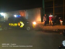 Anggota Polsek Sukasari Laksanakan Patroli KRYD Blue Light / Malam hari di Wilayah Kecamatan Sukasari Kabupaten Sumedang