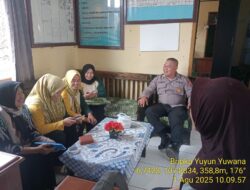 Bripka Yuyun Yuwana melaksanakan sambang/silatrahmi kamtibmas ke aparatur Desa binaan
