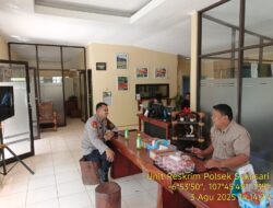 Kapolsek Sukasari beserta anggota unit samapta memberikan himbauan kamtibmas sebagai langkah preventif demi terciptanya situasi yang kondusif