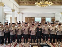 Polda Jabar Gelar Binrohtal Rutin, Hadirkan KH. Yusuf Mansur sebagai Penceramah