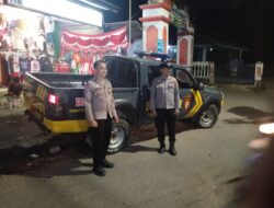 Anggota Polsek Sukasari Laksanakan Patroli KRYD Blue Light / Malam hari di Wilayah Kecamatan Sukasari Kabupaten Sumedang