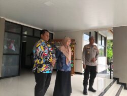 Melalui Kegiatan Jumat Curhat Polsek Cimalaka Menjalin Hubungan yang Lebih erat dengan masyarakat