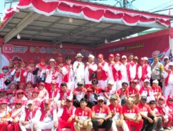 Kepala Desa Segara Makmur Nurmansyah Siapkan Puluhan Door Prize Jalan Sehat