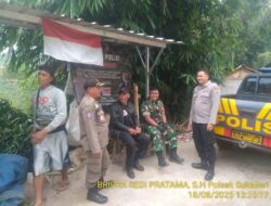 Kapolsek Sukasari Beserta Kanit Samapta Polsek Sukasari memberikan himbauan kamtibmas sebagai langkah preventif demi terciptanya situasi yang kondusip