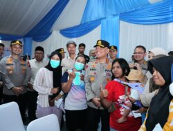 Dekat Dengan Masyarakat, Wakapolri Dinanti Warga, Saat Tinjau Bakti Sosial, Bakti Kesehatan dan Pembangunan SMA Kemala Taruna Bhayangkara di Bogor