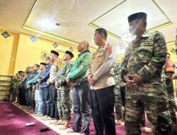 Polres Sumedang Gelar Sholat Ghoib Bersama Komunitas Ojek Online untuk Alm. Affan Kurniawan