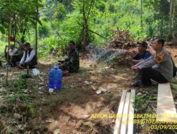 Bhabinkamtibmas dan Babinsa Desa Tanjungmedar Laksanakan Sambang Kamtibmas ke Warga
