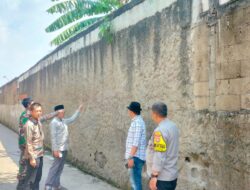 Kalpataru Hadimahardika Sidak Pagar Pembatas Antar Jawa Barat dan DKI Jakarta  yang Miring