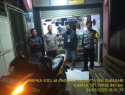 Anggota Polsek Sukasari Laksanakan Patroli KRYD Blue Light / Malam hari di Wilayah Kecamatan Sukasari Kabupaten Sumedang