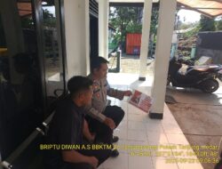 Anggota Polsek Tanjungmedar Sosialisasikan Layanan Kepolisian 110 Bebas Pulsa kepada Warga