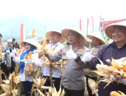 Prestasi Polda Jabar Dalam Mendukung Ketahanan Pangan Nasional Lewat Panen Raya Jagung