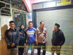 Anggota Polsek Sukasari Laksanakan Patroli KRYD Blue Light / Malam hari di Wilayah Kecamatan Sukasari Kabupaten Sumedang
