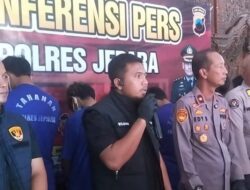 Gerak Cepat, Polisi Tangkap Penjarah Gedung DPRD Jepara yang Dibakar Massa