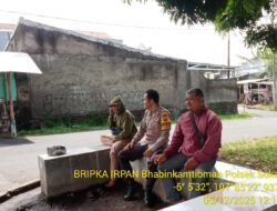 Bhabinkamtibmas Desa Sukarapih Melaksanakan Giat Sambang Dan Silaturahmi Kepada Warga masyarakat.