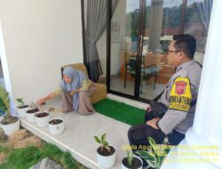 Aipda Agus Sukmana melaksanakan giat Sambang/ silaturahmi kamtibmas ke warga masyarakat.