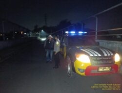 Anggota Polsek Sukasari Laksanakan Patroli KRYD Blue Light / Malam hari di Wilayah Kecamatan Sukasari Kabupaten Sumedang