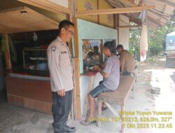 Aiptu Nana Sujana bersama Bripka Yuyun Yuwana melaksanakan sambang/silatrahmi Kamtibmas dan dumas keliling dalam rangka BEYOND TRUST PRESISI