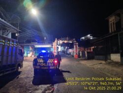 Anggota Samapta Polsek Sukasari Laksanakan Patroli KRYD Blue Light / Malam hari di Wilayah Kecamatan Sukasari Kabupaten Sumedang