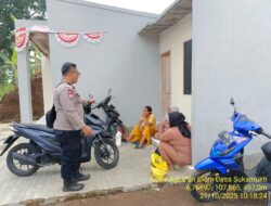 Bhabinkamtibmas Desa Sukamukti Aipda Agus Sukmana Laksanakan Silaturahmi Kamtibmas dan Dumas Keliling dalam Rangka BEYOND TRUST PRESISI.