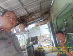 Aipda Ade Mulyana melaksanakan sambang/silatrahmi Kamtibmas dan dumas keliling dalam rangka BEYOND TRUST PRESISI di wilayah Kec. Tanjungmedar