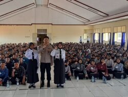 Kasi Humas Polres Sumedang Berikan Materi Simbol Dan Identitas Nasional Pada Orientasi Basis Paskibra Zona I Kab Sumedang Tahun 2025