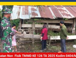 Babinsa Hadiri Penyuluhan dan Vaksinasi Hewan dalam Rangka TMMD ke-126 di Desa Harapan Jaya