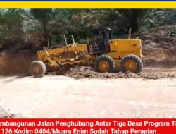 TMMD ke-126 Fokus Perapian dan Pembuatan Parit Jalan Penghubung Tiga Desa di Muara Enim