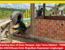 Poskamling Baru di Desa Harapan Jaya Terus Dikebut : TMMD Kodim 0404/Muara Enim Wujudkan Keamanan Lingkungan