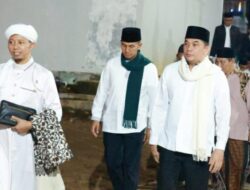 Bupati Andi Rudi Latif Hadiri Tabligh Akbar Aksi Sinergitas Merah Putih Kemajuan Daerah.