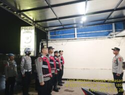 Anggota Polsek Sukasari Laksanakan Patroli KRYD Blue Light / Malam hari gabungan zona VI di Wilayah Kecamatan Sukasari Kabupaten Sumedang