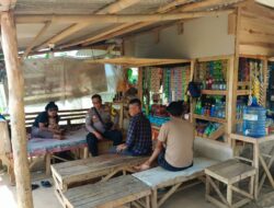 Bhabinkamtibmas Desa Sukamukti Aipda Agus Sukmana Laksanakan Silaturahmi Kamtibmas dan Dumas Keliling dalam Rangka BEYOND TRUST PRESISI. 