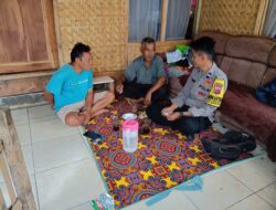 Bhabinkamtibmas Desa Genteng Melaksanakan Giat Sambang Dan Silaturahmi Kepada Warga masyarakat.