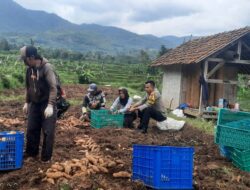 Silaturahmi kamtibmas guna mewujudkan situasi kondusip,diwilayah hukum polres sumedang polsek sukasari khususnya desa mekarsari