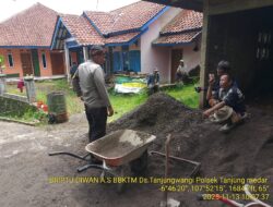 Briptu Diwan Ahmad melaksanakan sambang/silatrahmi Kamtibmas dan dumas keliling dalam rangka BEYOND TRUST PRESISI di wilayah Kec. Tanjungmedar
