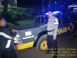 Anggota Polsek Sukasari Laksanakan Patroli KRYD Blue Light / Malam hari di Wilayah Kecamatan Sukasari Kabupaten Sumedang