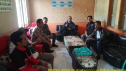 Bhabinkamtibmas Desa Sukarapih Melaksanakan Giat Sambang Dan Silaturahmi Kepada Warga masyarakat