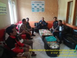 Bhabinkamtibmas Desa Sukarapih Melaksanakan Giat Sambang Dan Silaturahmi Kepada Warga masyarakat