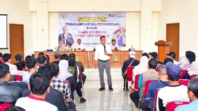 Anggota DPR RI H. Obon Tabroni Gelar Sosialisasi Program Jaminan Sosial Ketenagakerjaan di Tambun Utara