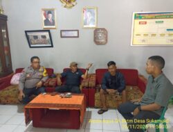 Bhabinkamtibmas Sambang ke Kantor Desa Sukamukti