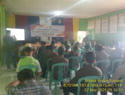 Bripka Yuyun Yuwana monitoring pelaksanaan Bimbingan Teknis pemilihan kepala desa antar waktu desa Kamal Kecamatan Tanjungmedar 